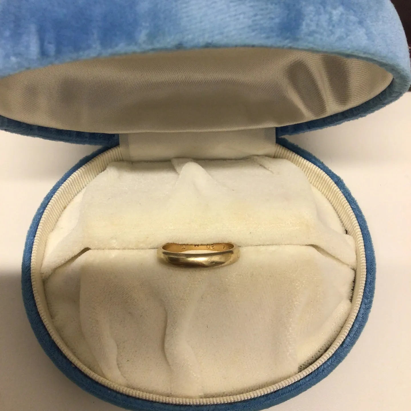 名古屋で指輪、宝石買取なら当店で！！。