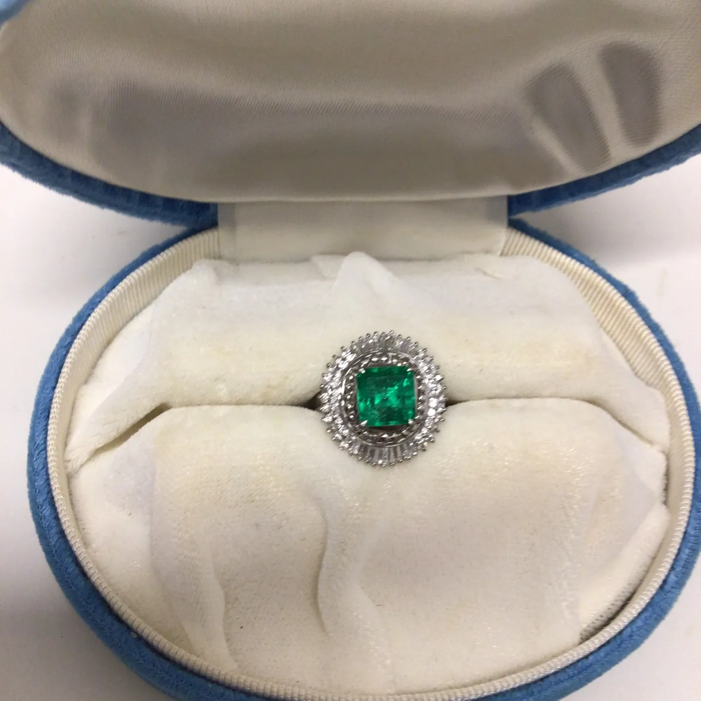 名古屋で指輪、宝石買取なら当店で！！。