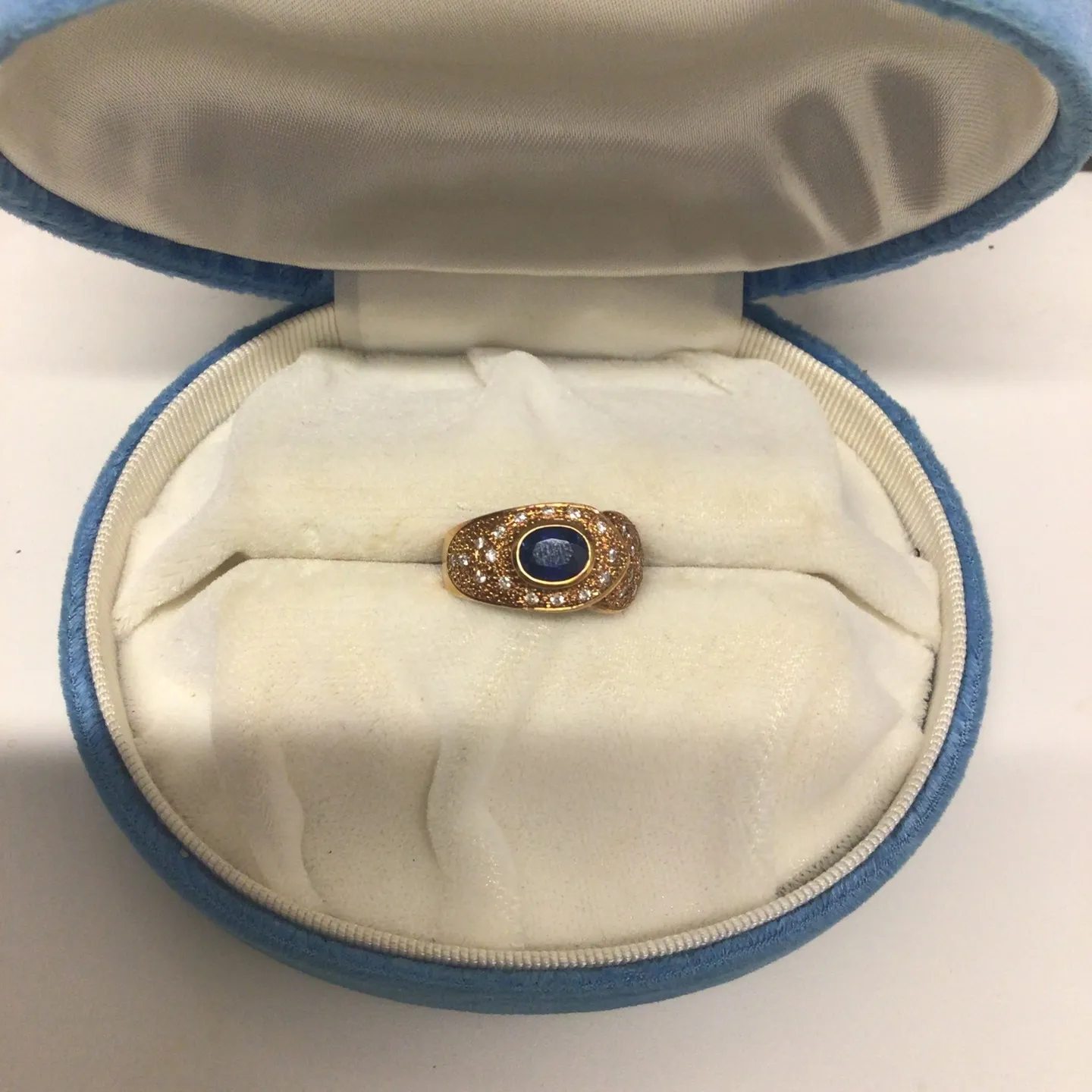 名古屋で指輪、宝石買取なら当店で！！。