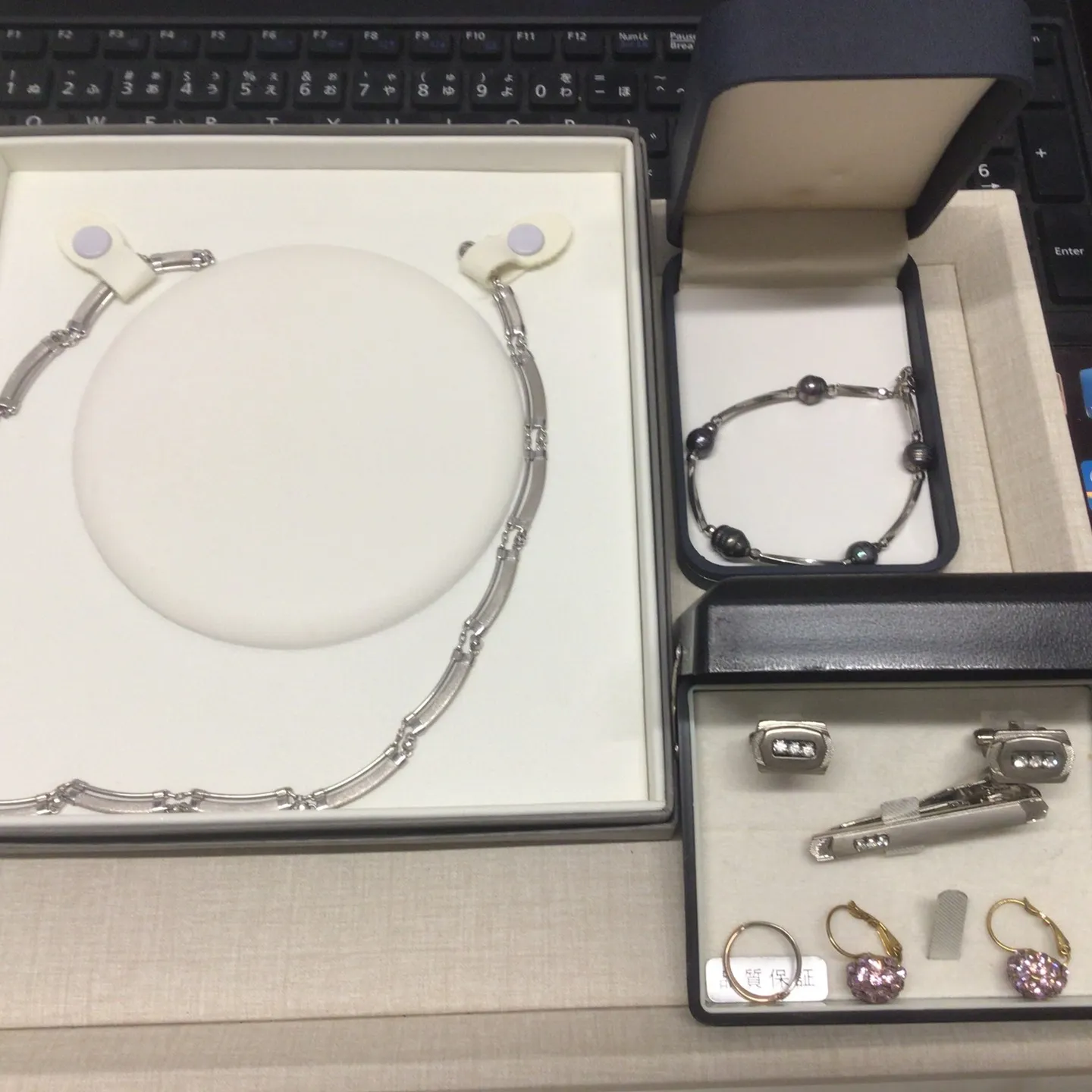 名古屋で指輪、宝石買取なら当店で！！。