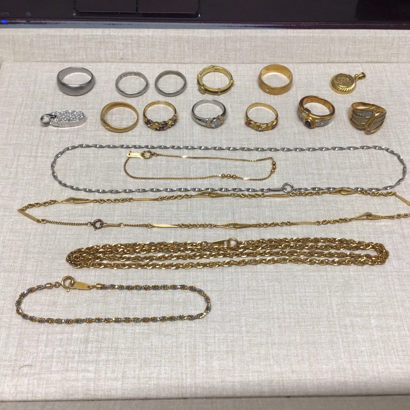 名古屋で指輪、宝石買取なら当店で！！。