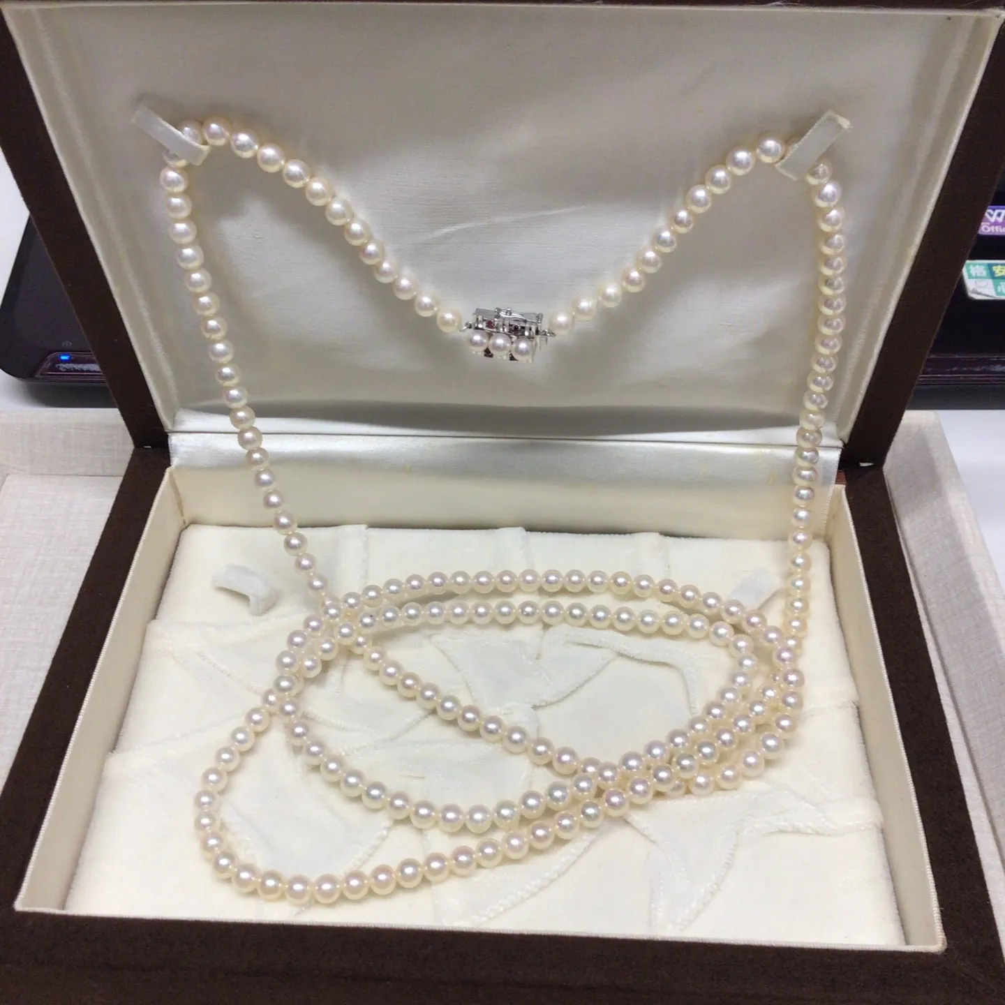 名古屋で指輪、宝石買取なら当店で！！。